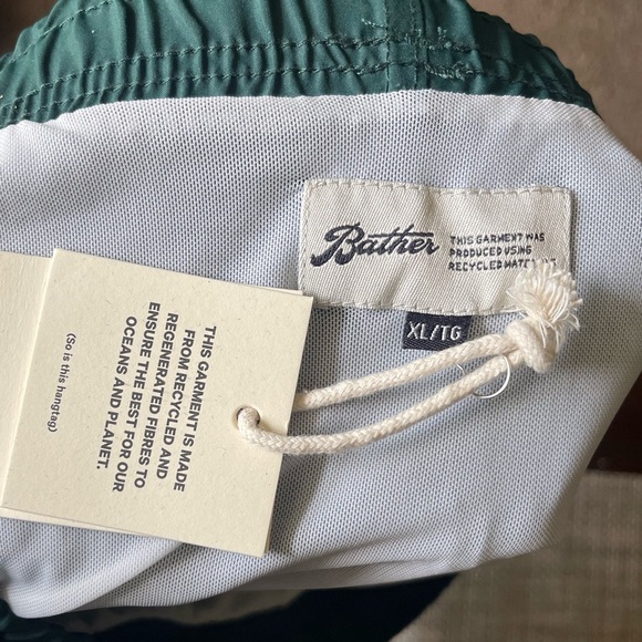 BATHER Solid Pine Swim Trunks Size XL Forest Green Swimsuit New NWT $90 MSRP - Picture 7 of 8